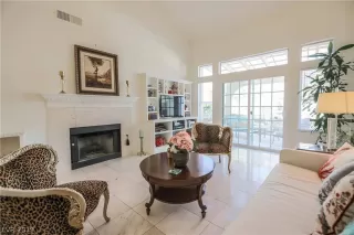 Photo #3: 2140278 Listing 