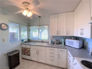 Photo #6: 2140312 Listing 