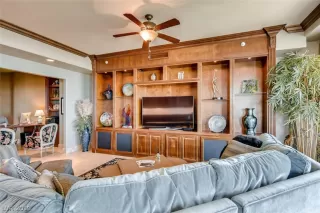 Photo #4: 2140318 Listing