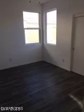 Photo #5: 2140327 Listing 