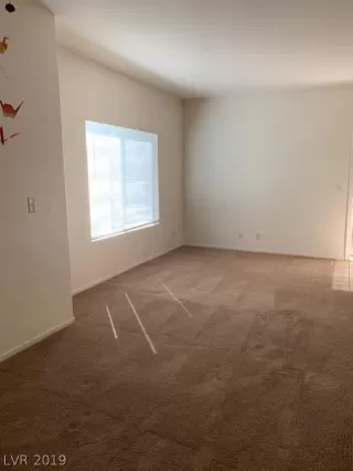 Photo #3: 2140393 Listing 