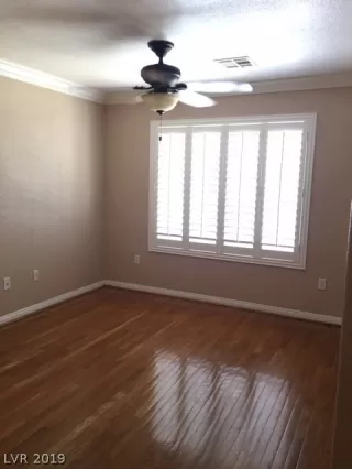 Photo #6: 2140414 Listing 