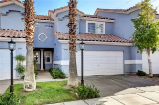 Photo #1: 2140540 Listing