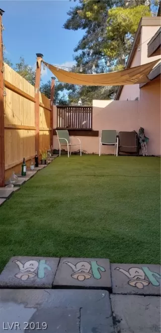 Photo #6: 2140571 Listing