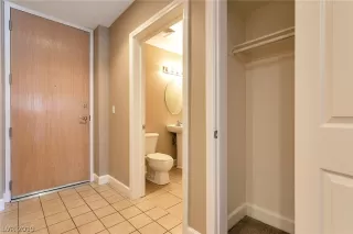 Photo #5: 2140834 Listing