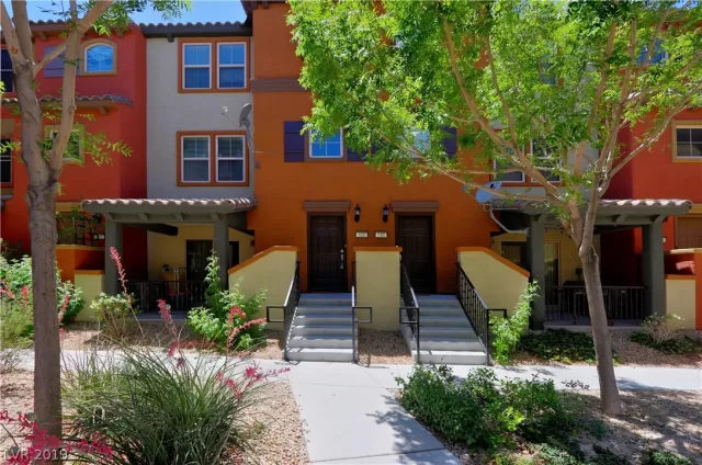 MLS: 2140853 Condo For Sale