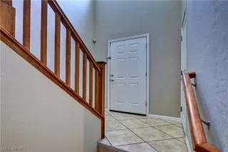 Photo #3: 2140853 Listing 