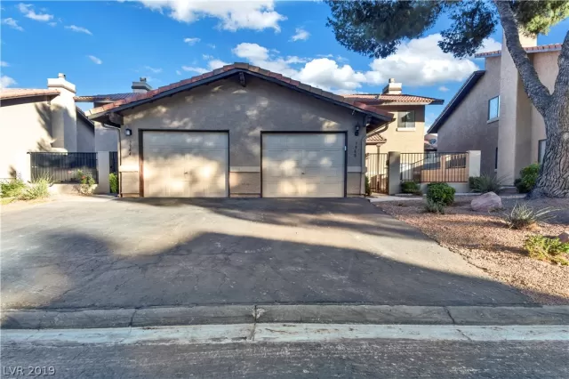 MLS: 2140867 Condo For Sale