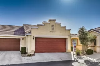 Photo #2: 2140893 Listing