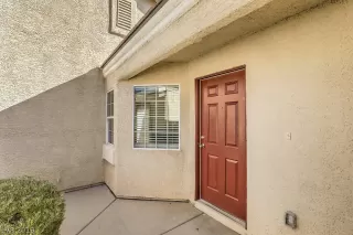 Photo #5: 2140893 Listing