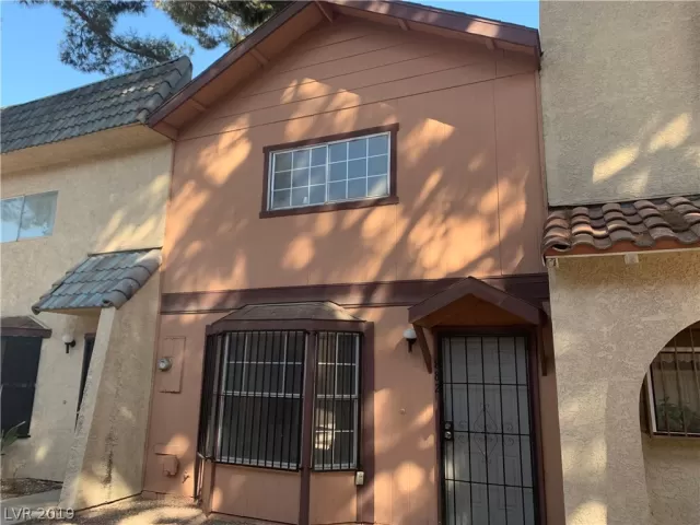 MLS: 2140907 Condo For Sale