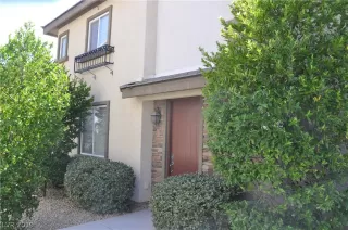 Photo #1: 2140945 Listing 