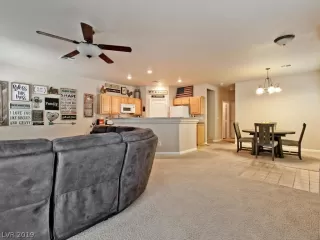 Photo #5: 2141053 Listing 