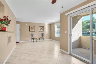 Photo #4: 2141078 Listing 