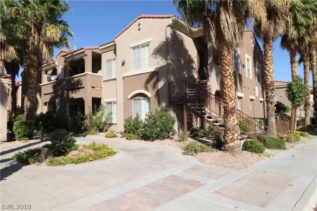 MLS: 2141112 Condo For Sale