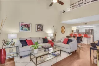 Photo #1: 2141190 Listing