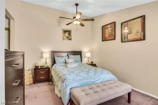 Photo #3: 2141190 Listing