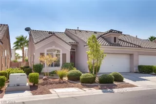 Photo #1: 2141247 Listing