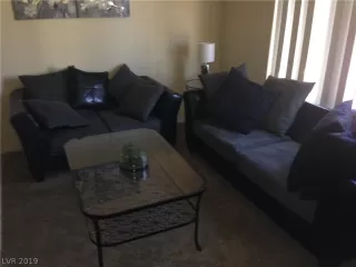 Photo #6: 2141293 Listing 