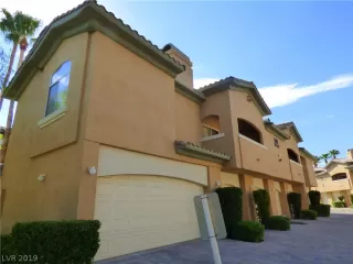 Photo #2: 2141335 Listing