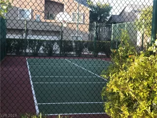 Photo #4: 2141350 Listing