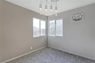 Photo #3: 2141402 Listing 