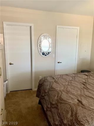 Photo #2: 2141438 Listing 