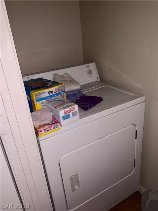 Photo #4: 2141438 Listing 