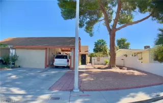 Photo #2: 2141446 Listing 