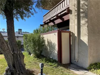 Photo #1: 2141471 Listing 