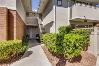 Photo #6: 2141505 Listing