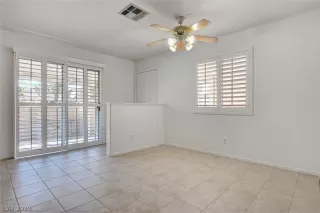 Photo #6: 2141508 Listing