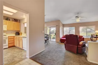 Photo #5: 2141519 Listing 