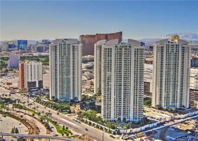 MLS: 2141543 Condo For Sale