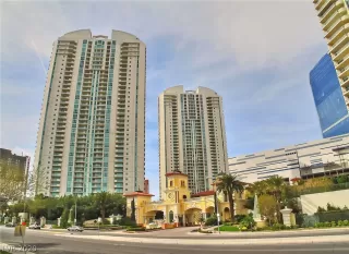 Photo #1: 2141543 Listing