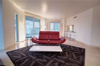 Photo #6: 2141543 Listing