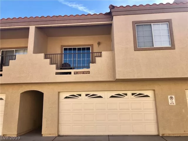 MLS: 2141560 Condo For Sale