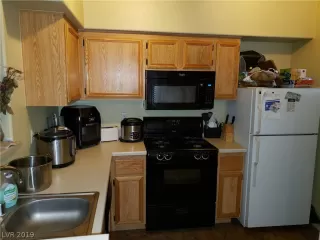 Photo #1: 2141605 Listing