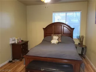 Photo #5: 2141605 Listing