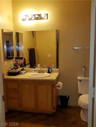 Photo #6: 2141605 Listing