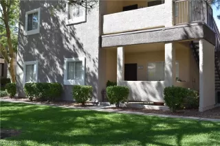 Photo #1: 2141606 Listing 