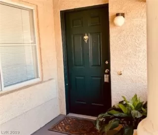 Photo #1: 2141616 Listing