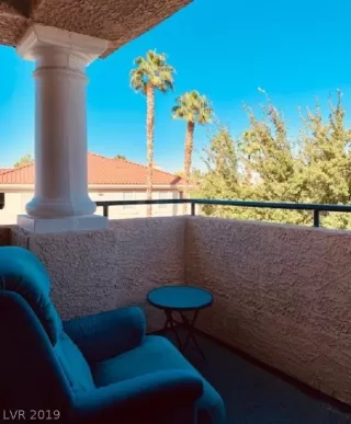 Photo #3: 2141616 Listing