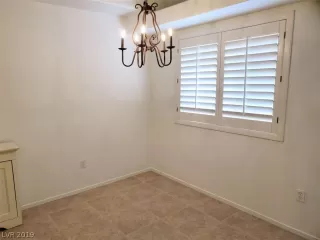 Photo #4: 2141622 Listing