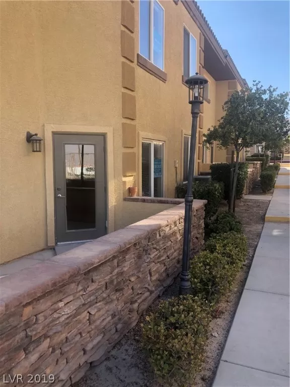 MLS: 2141644 Condo For Sale