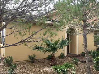 Photo #5: 2141688 Listing 