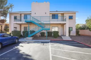 Photo #5: 2141707 Listing