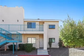 Photo #6: 2141707 Listing