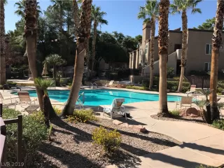 Photo #4: 2141714 Listing 