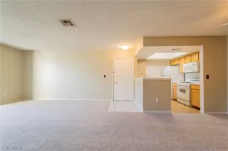 Photo #1: 2141784 Listing